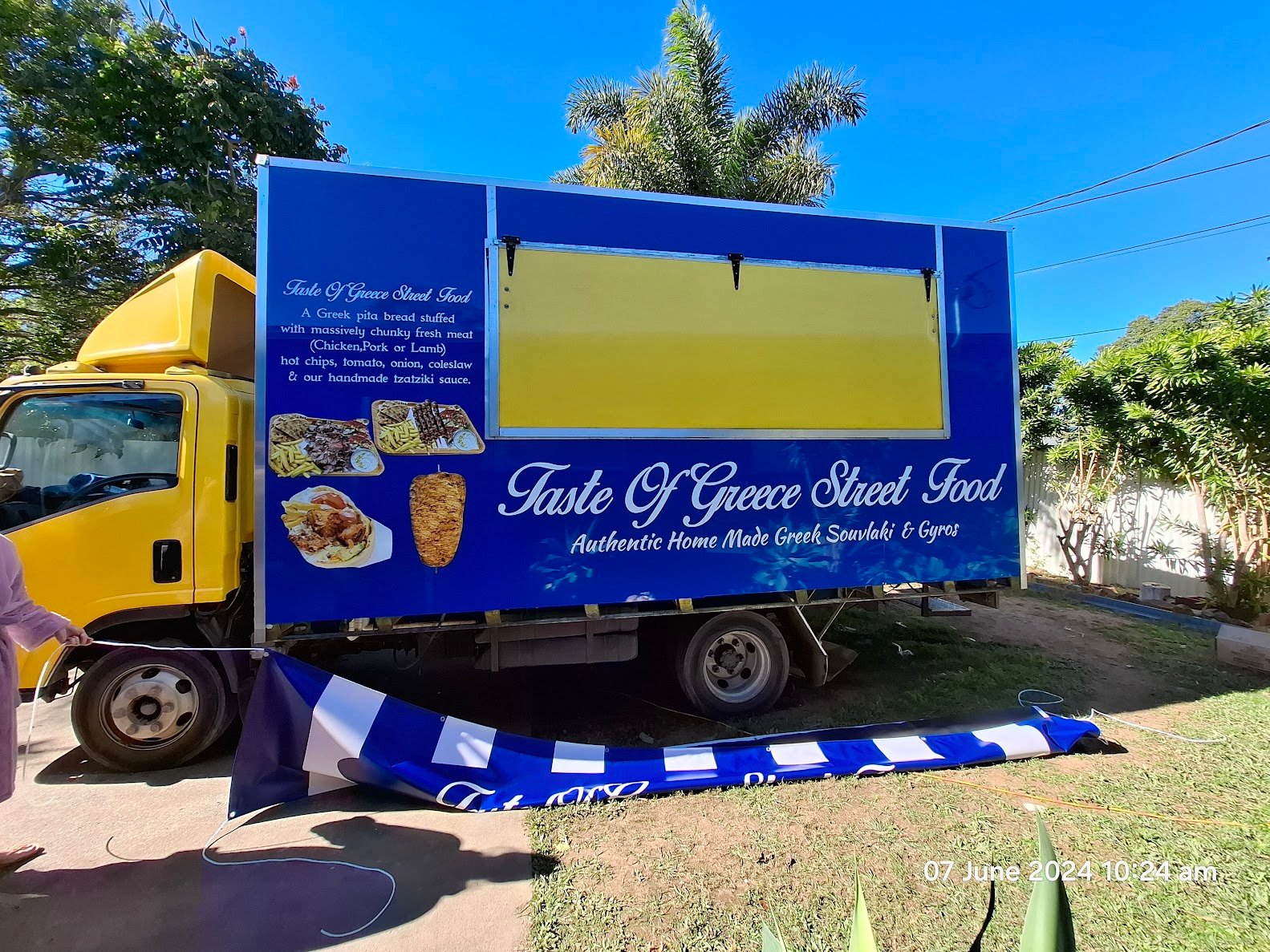Food Truck Signage - GURU GRAPHICS